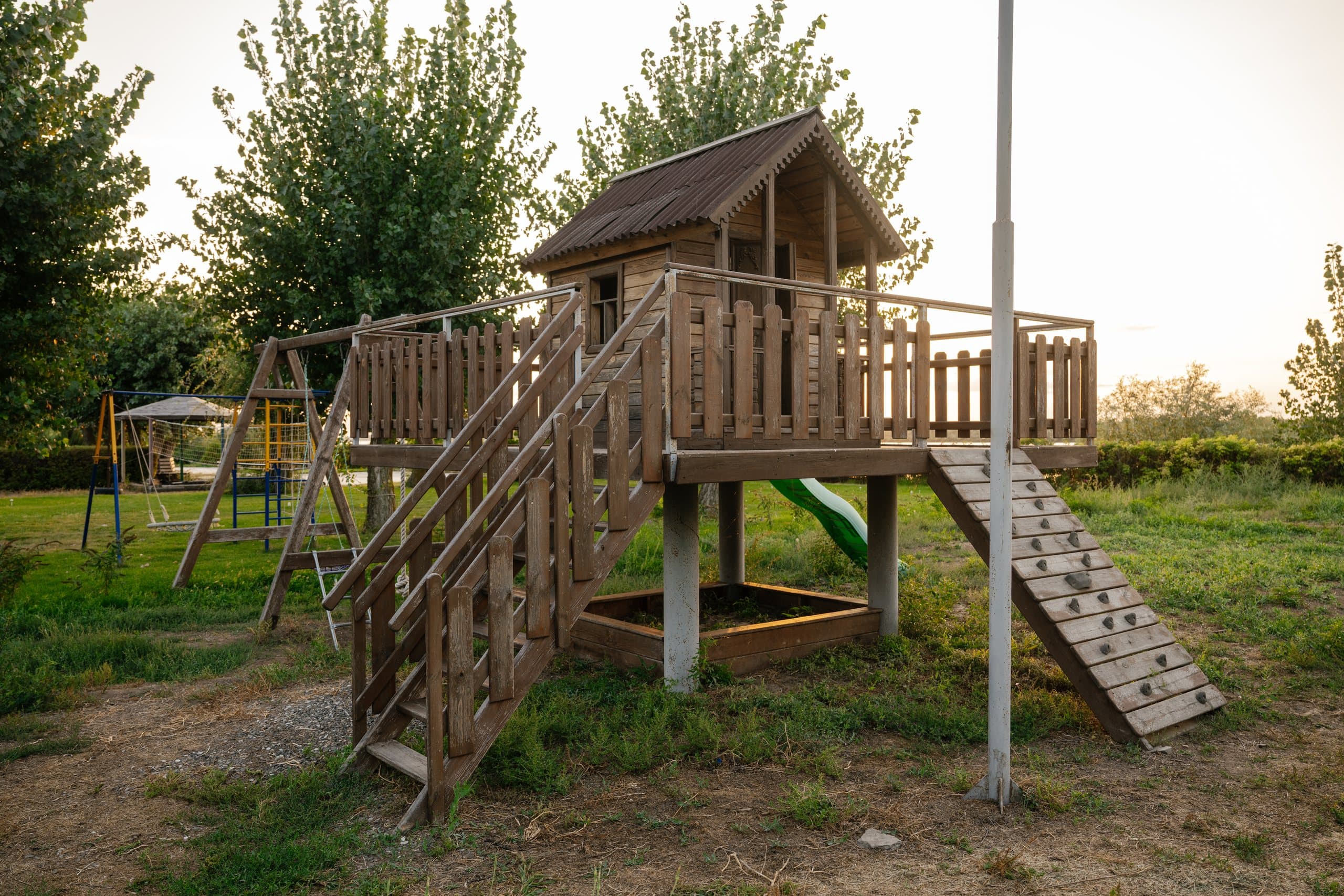 Детская площадка